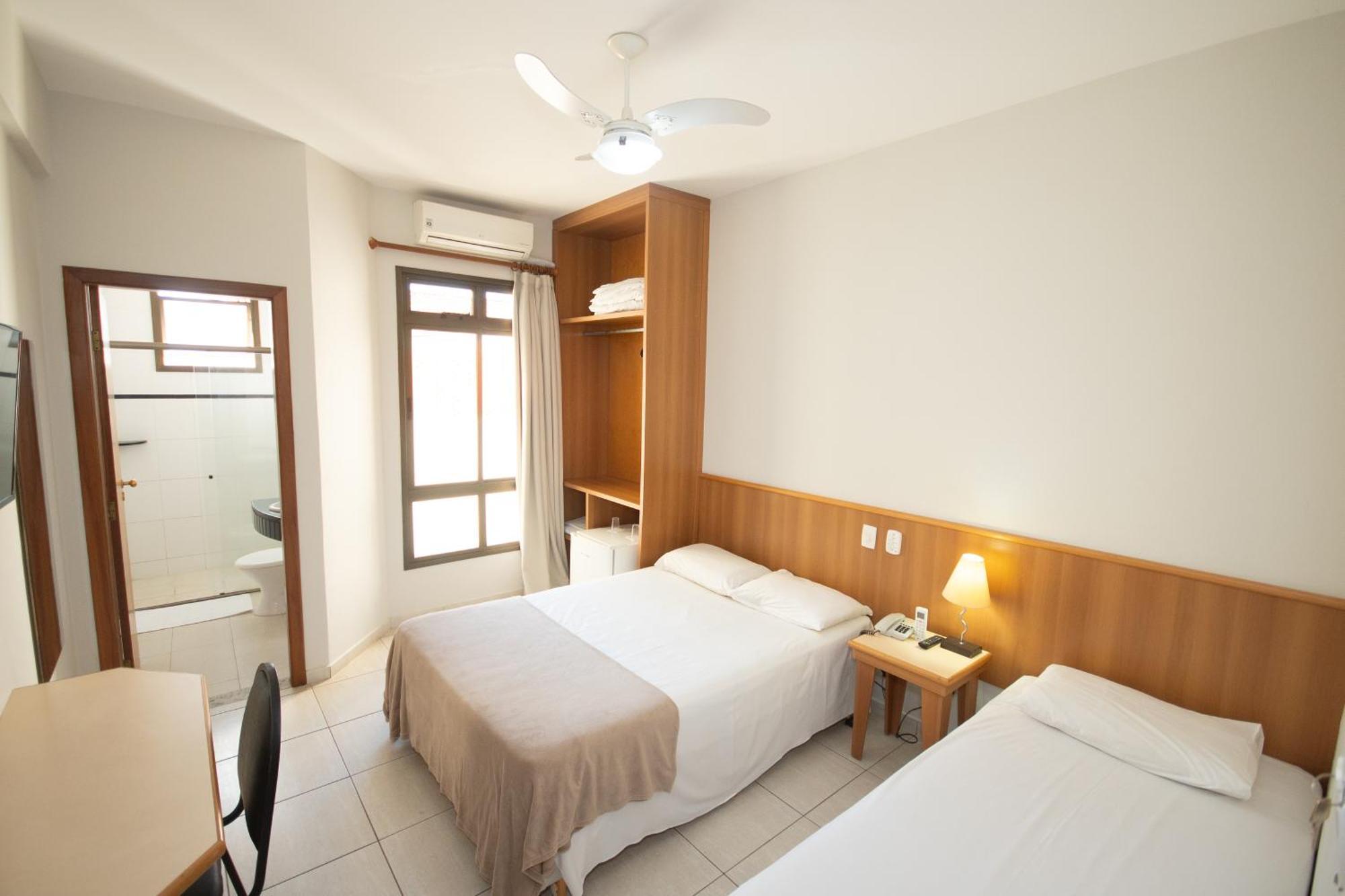 Hotel Ouro ลาวราส ภายนอก รูปภาพ